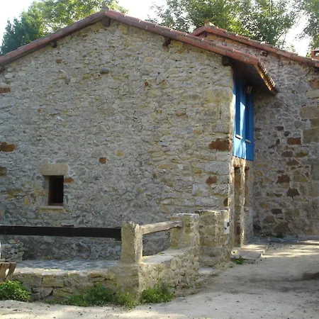 La Fragua Castiellu Holiday home Bimenes